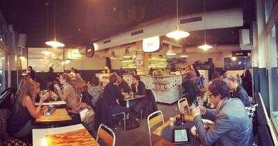 Café Voisins De Plainpalais