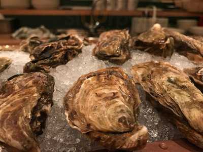 Gouzer Oyster Bar - Paquis