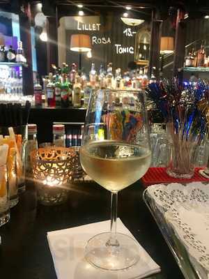 Grace Restaurant & Lounge