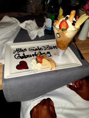 Grace Restaurant & Lounge