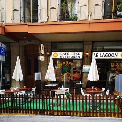 Lagoon Bar