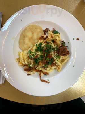 Unternehmen Mitte Kombüse Pizza