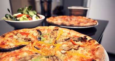 Dieci Pizza Kurier Basel