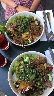 Milchbar Am Paradeplatz