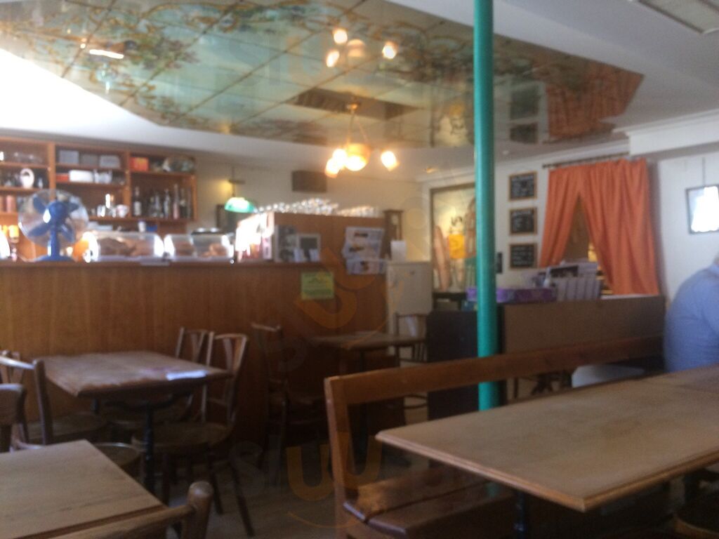 Intemporel Café