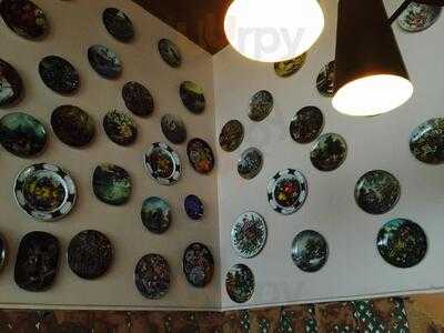 Fallender Brunnenhof