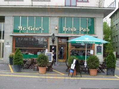 Mcgees Irish Pub & Restaurant