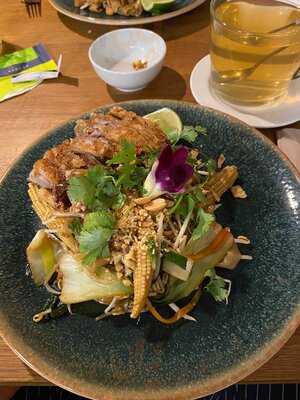 Nón Lá Vietnamese Kitchen