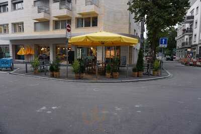 St. Jakob The Cafe