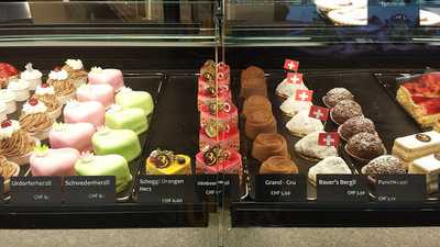 Suan Long Albisriederplatz