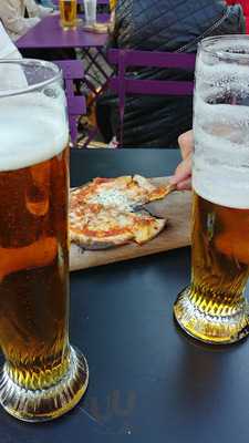 Bar Pavillon & Kitchen