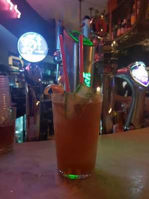 Bar Pavillon & Kitchen