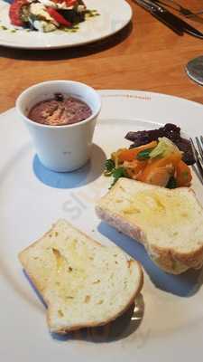 Quartier 5 River Bar