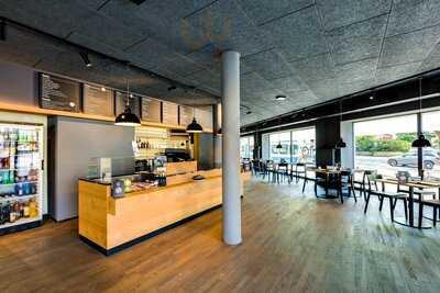 Dieci Pizza Kurier Oerlikon