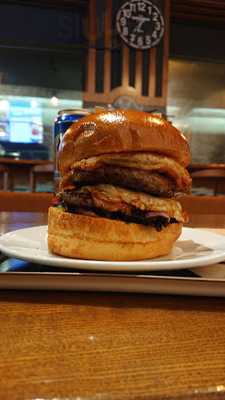 Bebo's Beef & Chicken