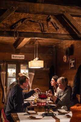 Fondue Alp Grossmünsterplatz