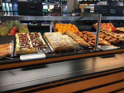 Coop Restaurant Zurich Letzipark