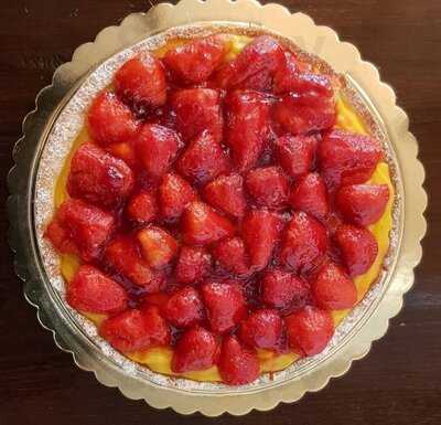 Maison 33 Cafe & Bistro