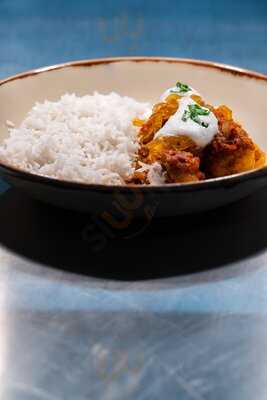 Art House Rooftop Bar & Lounge