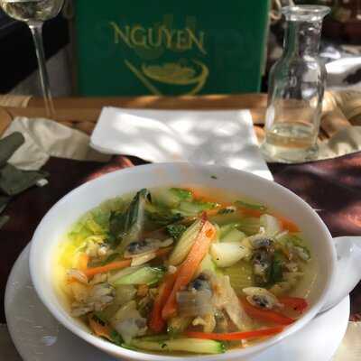 Nguyen Saveurs Du Vietnam