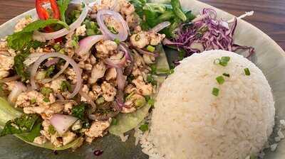 Ruen Thai By Suthita