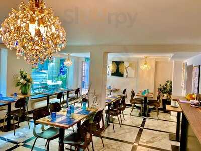 Ruen Thai By Suthita