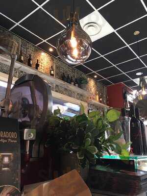 Wine Bar - Vineria Ticinese