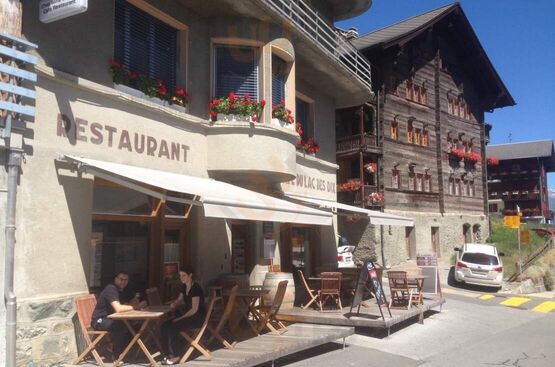 Café Restaurant Du Lac Des Dix