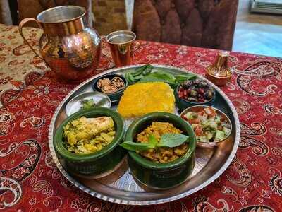 Soghateh Gilan Restaurant