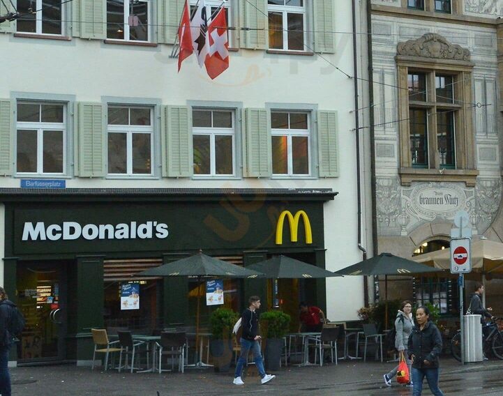 Mcdonald's Restaurant
