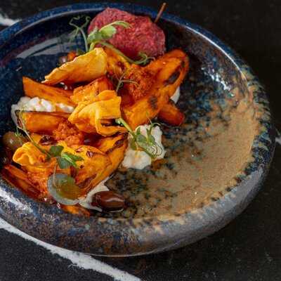 Rein Bar & Restaurant