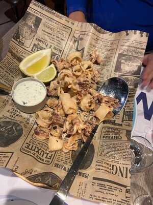 Plaza Cocktail Bar & Restolounge