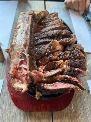 Plaza Cocktail Bar & Restolounge