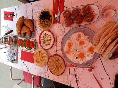 Sham - Café Restaurant