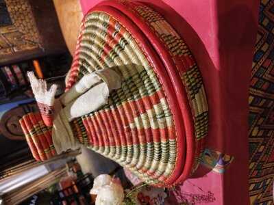 Lucy Restaurant Ethiopien