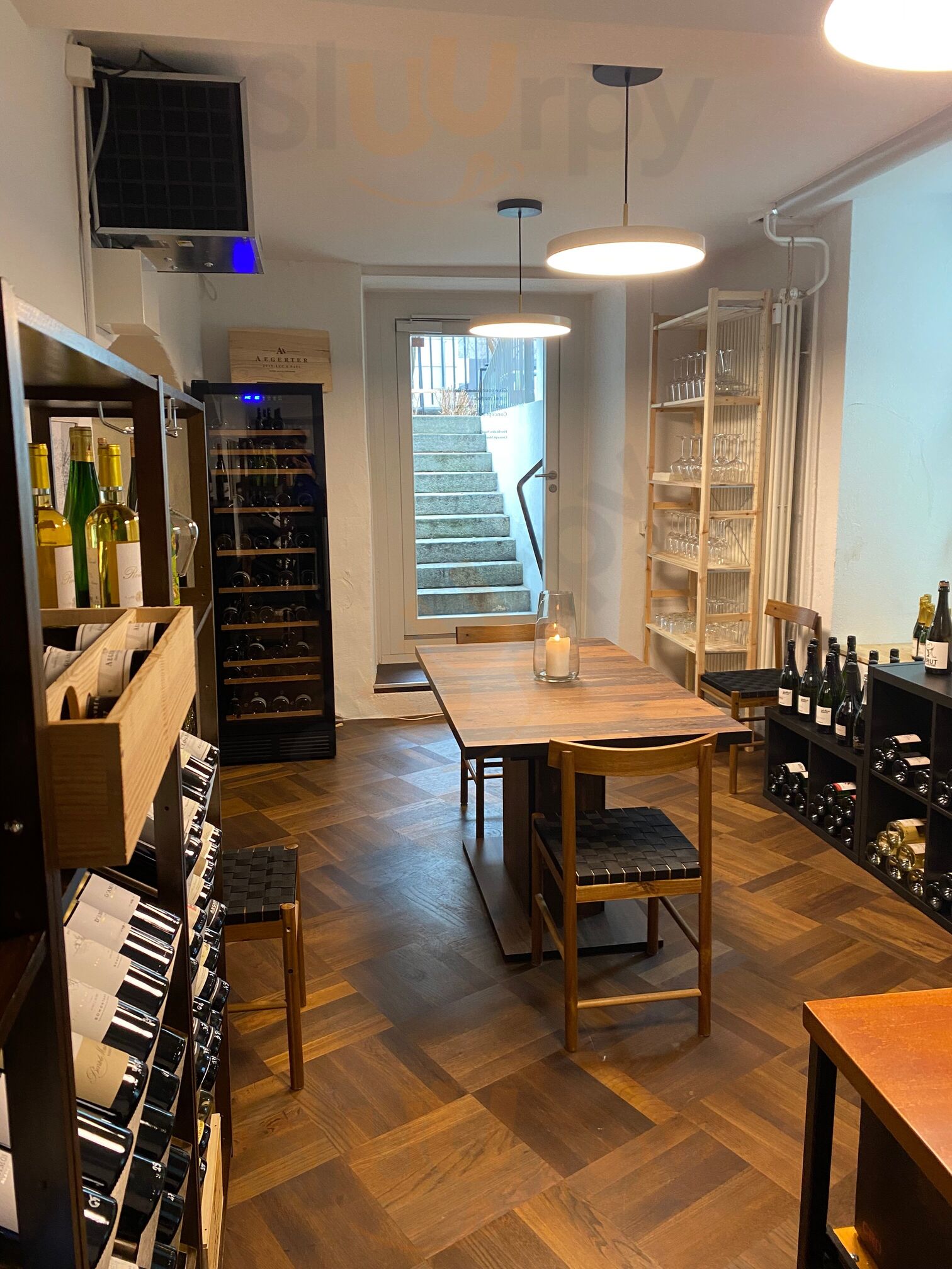 Maison Du Vin