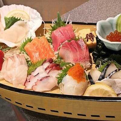 Sushi Bar & Café Uramakiya