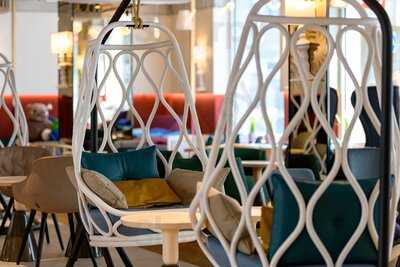 Yuka - Restaurant & Bar