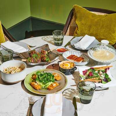 Mozern Bar & Brasserie