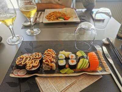 Fleur De Lys Chinois