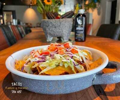 Tacos Ramiro Y Macario