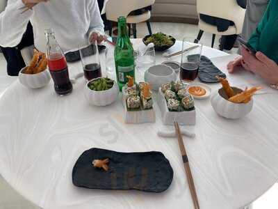 Dr Djoon - Bar Restaurant