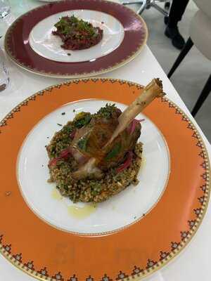 Dr Djoon - Bar Restaurant