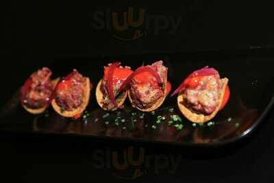 Cave-bar & Restaurant Le180