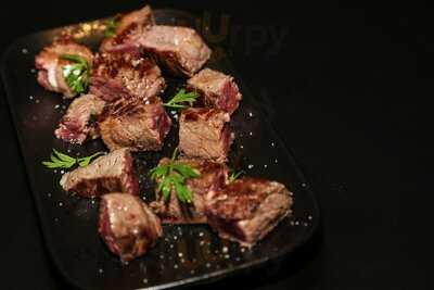 Cave-bar & Restaurant Le180