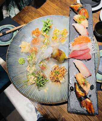 Qirin - Sushi And Drinks