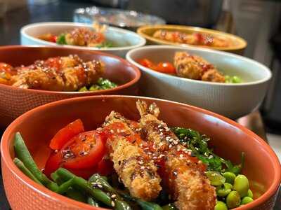 Eight Sushi Pokè By Lanchetta