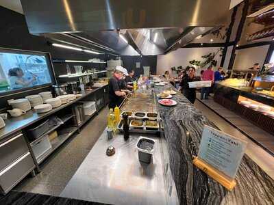 Wok Palais Royal Restaurant