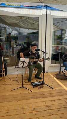 Dive Bär Craft Brewery & Taproom