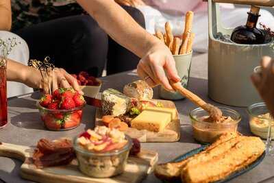 Suite 1201 - Rooftop Bar